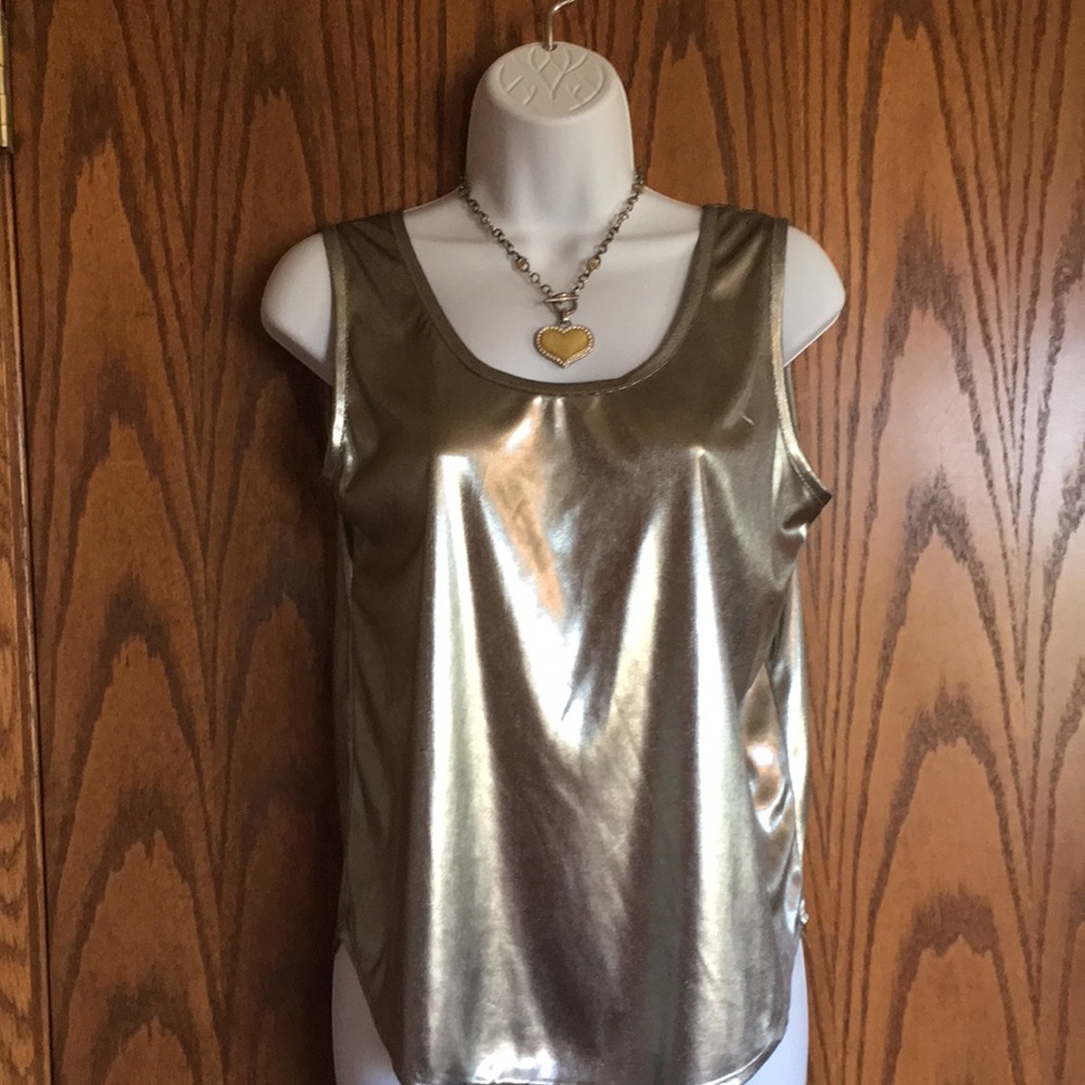 Festive Holiday Bentley Bronze metallic tank